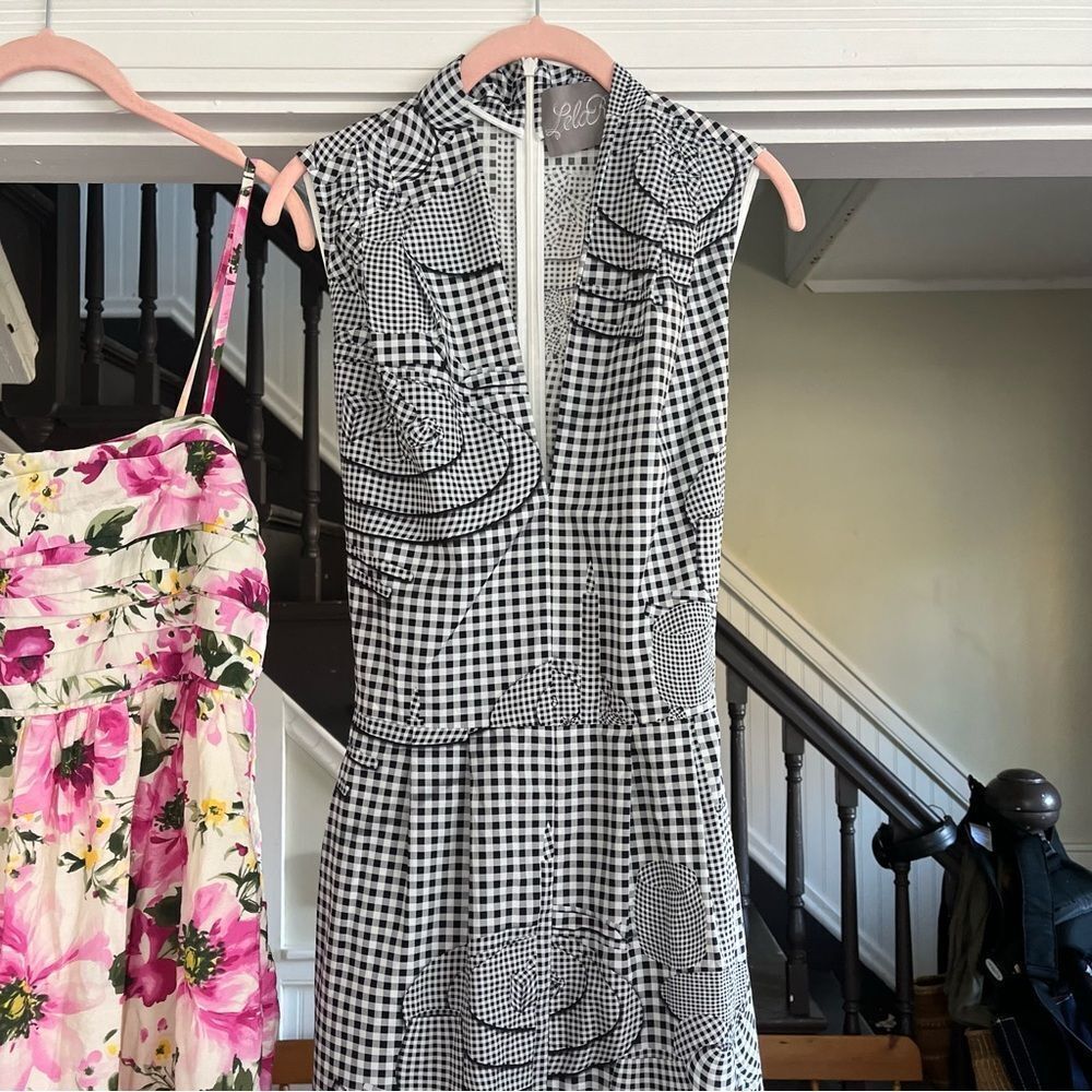 LELA ROSE
Abstract-Print V-Neck Belted Dress 12 - Picture 3 of 12